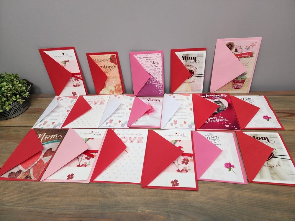 Lot of 18 Hallmark Valentine's day Greeting Cards New Variety of designs For Mom